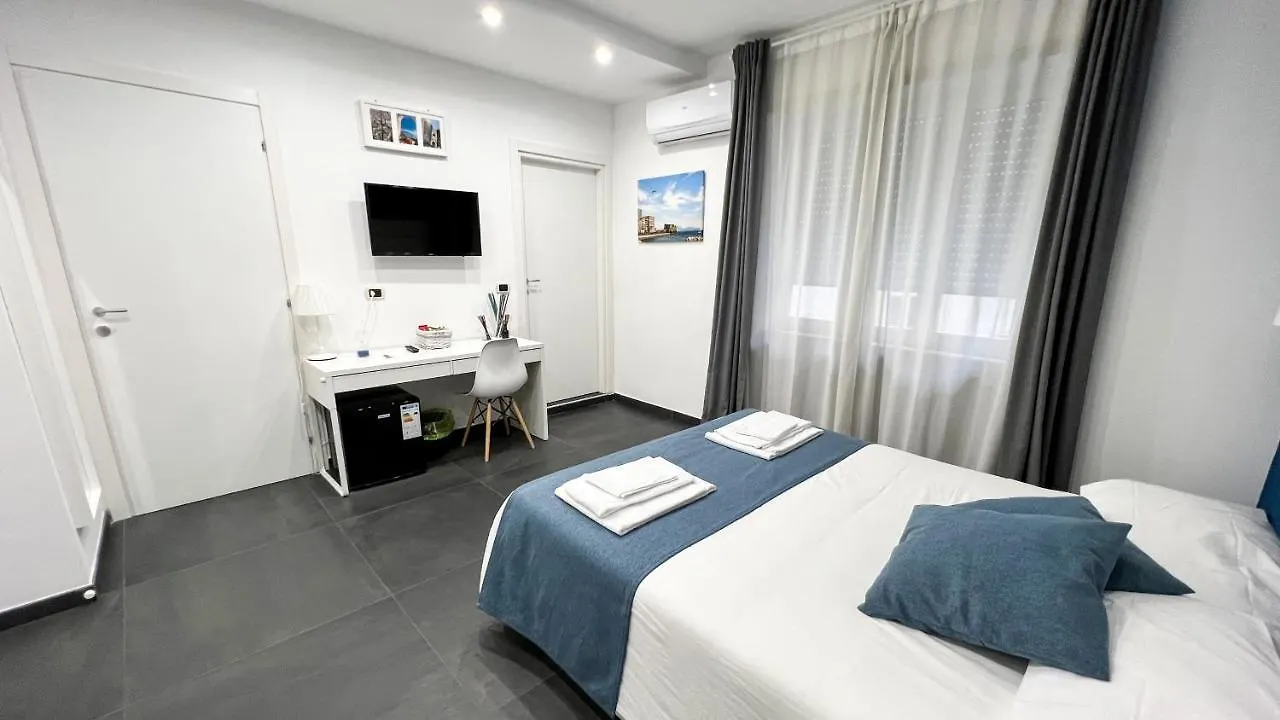 Soave Rooms Neapol Itálie